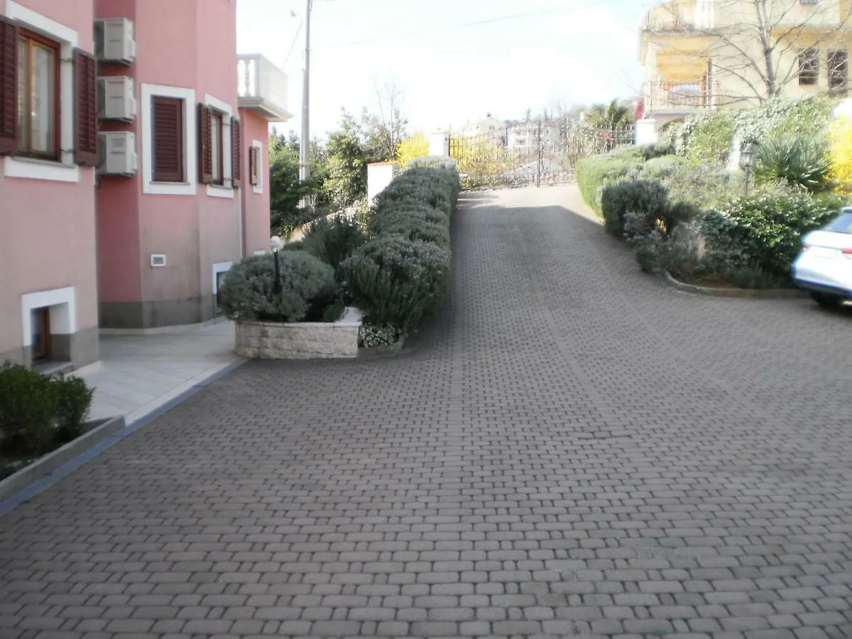 Apartman Lavanda - Villa Antonio Opatija 0*,  Croatia